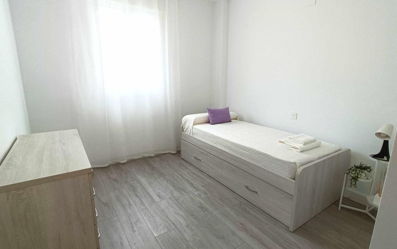 Piso Nuevo La Princesa Centro Y Playa Малага Екстериор снимка