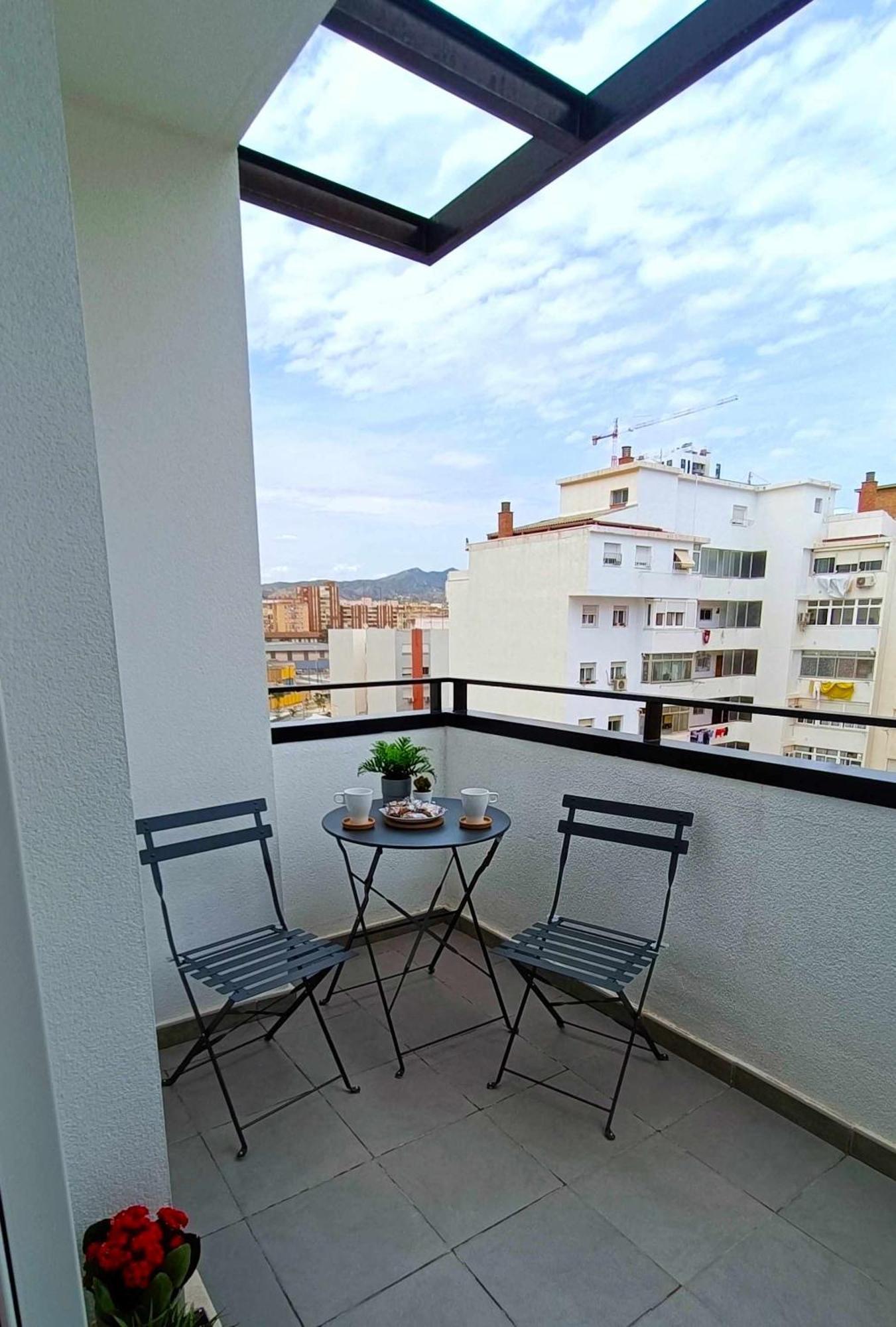 Piso Nuevo La Princesa Centro Y Playa Малага Екстериор снимка